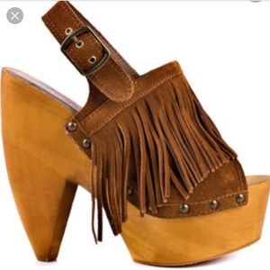 🦋 Penny Loves Sonya Clog Style Sandal sze 9